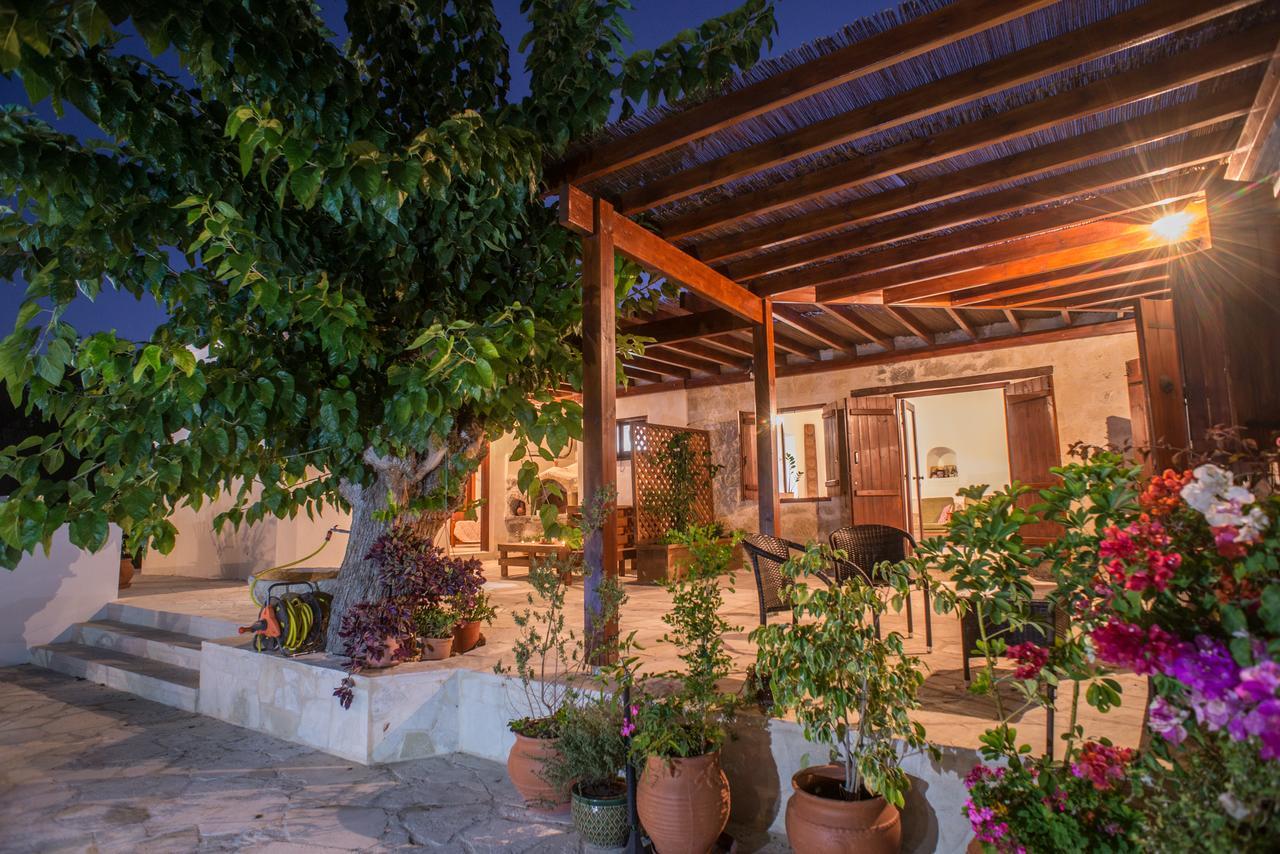 Chloe'S House Pano Akourdalia Exterior foto